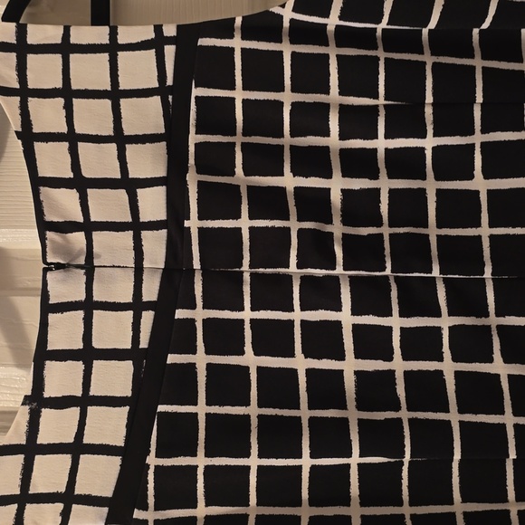 CHAPS BRAND WOMEN'S BLACK & WHITE SLEEVELESS SYMMETRICAL DRESS SIZE 14 - Picture 6 of 16